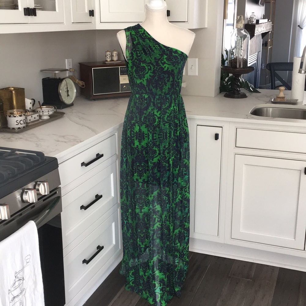 Alice + Olivia One Shoulder Dress